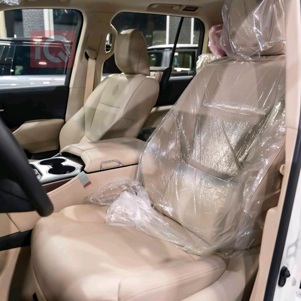 تۆیۆتا لاند کروزەر